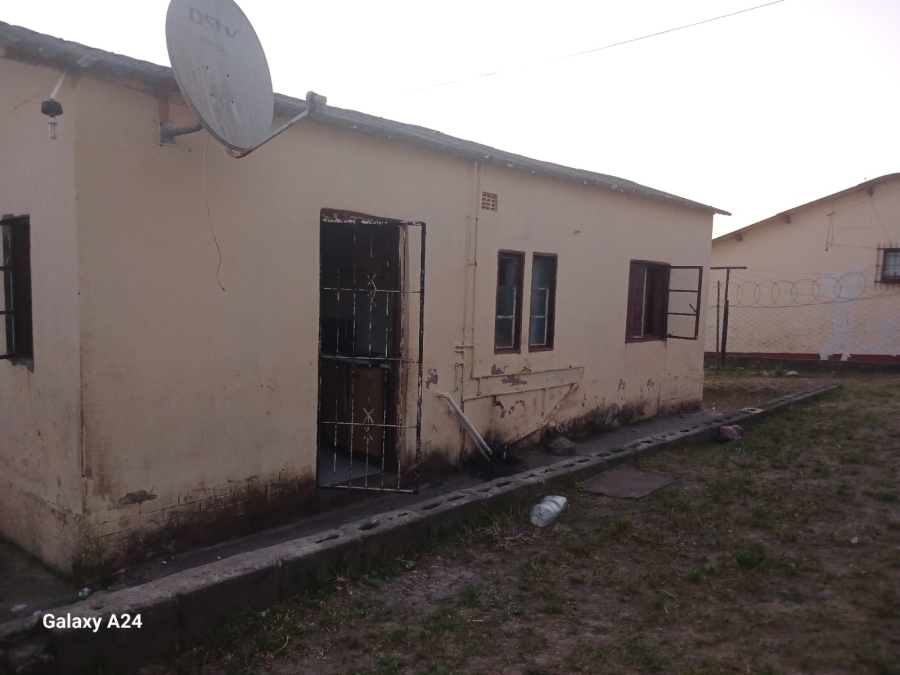 2 Bedroom Property for Sale in Mdantsane Eastern Cape